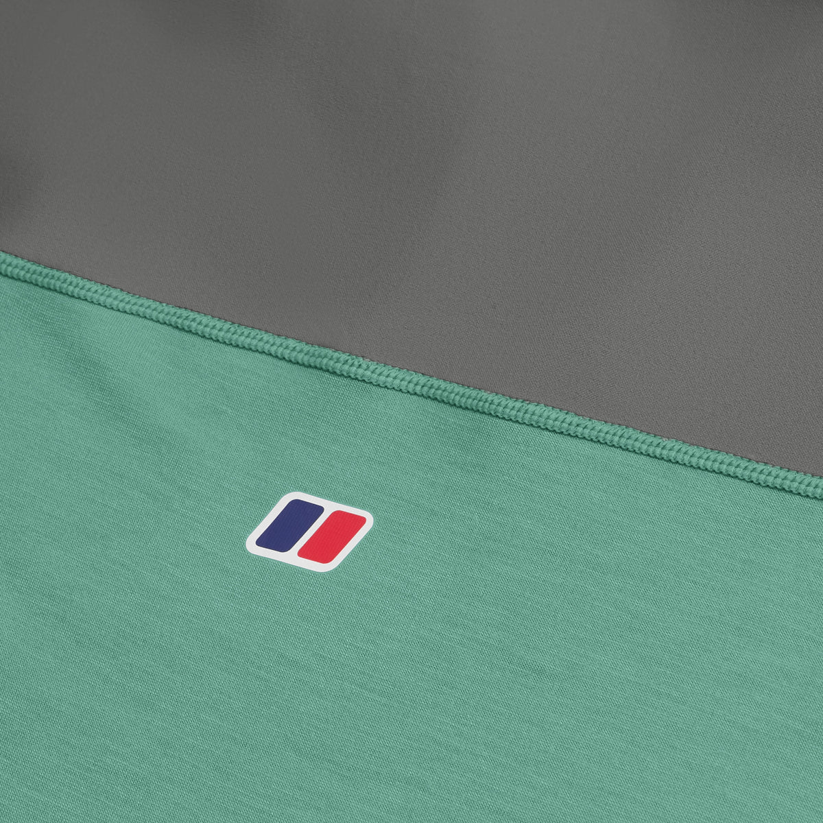 Men's Terrain Trek Tech Tee - Green/Grey
