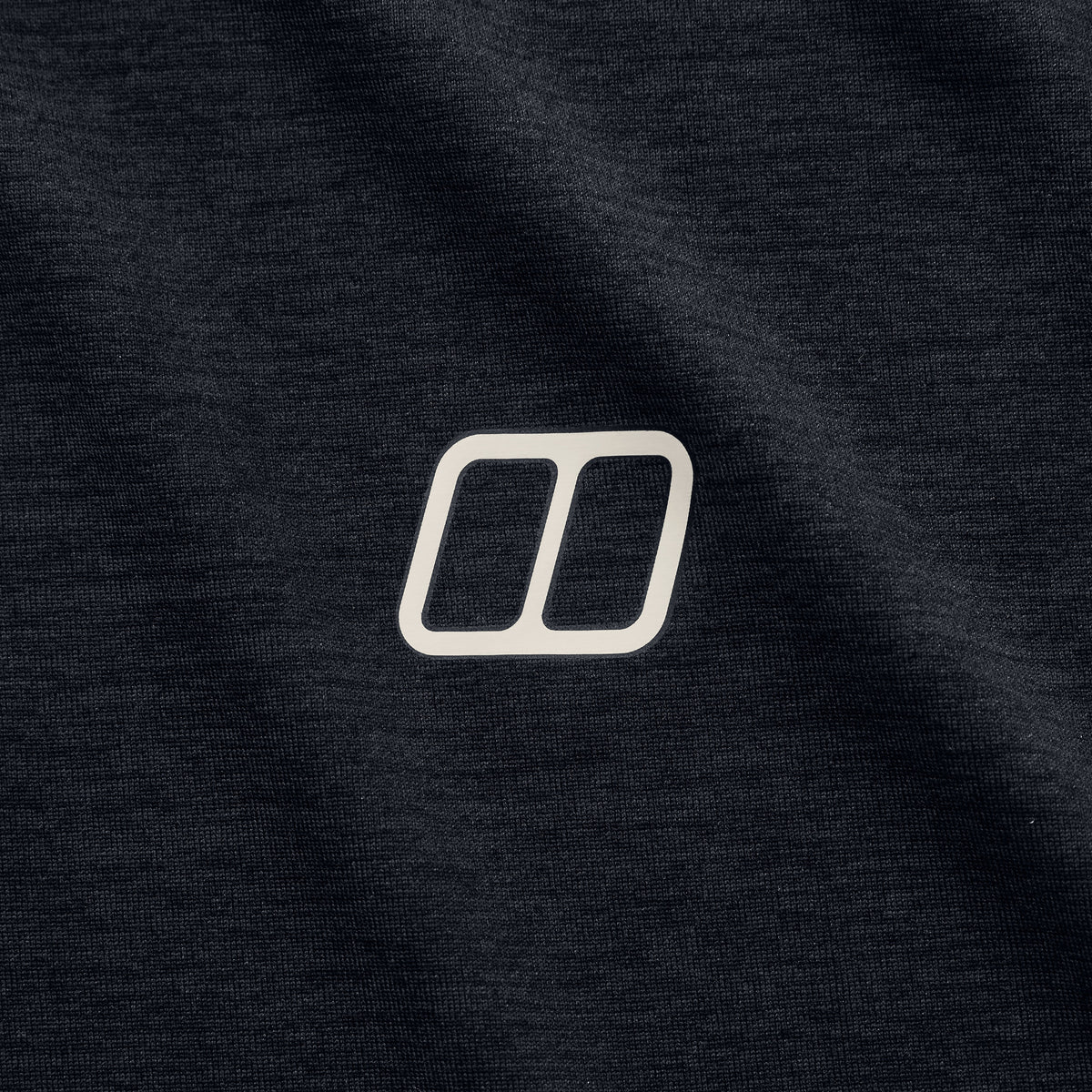 Women's Ivyhill Light Long Sleeve Tech Tee - Black