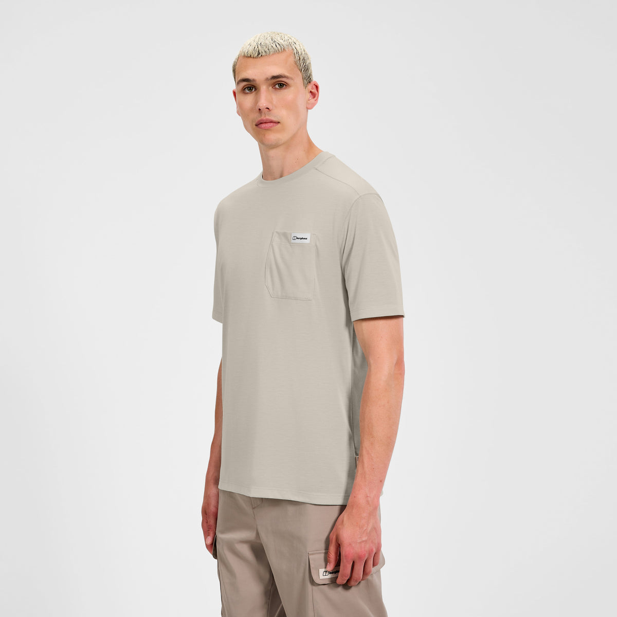 Herren Relaxed Short Sleeves Tech-Shirt – Grau